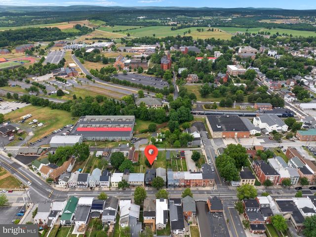 223 CHAMBERSBURG ST, Gettysburg, PA 17325