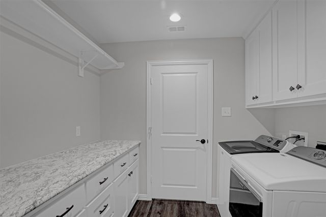 399 S Main Street, Blue Ridge, TX 75424