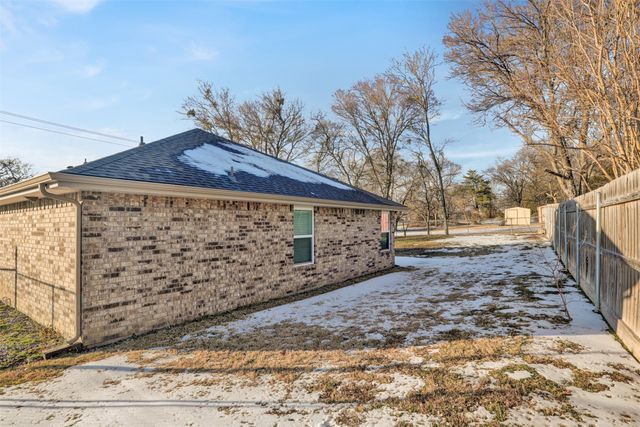 399 S Main Street, Blue Ridge, TX 75424