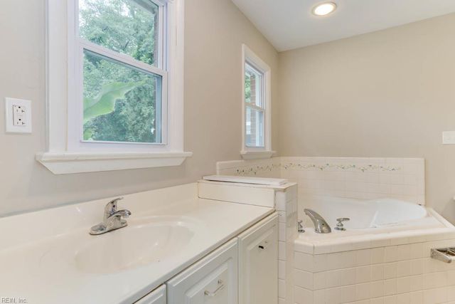 1615 Oleander AVE, Chesapeake, VA 23325