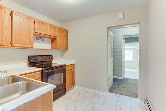 1615 Oleander AVE, Chesapeake, VA 23325