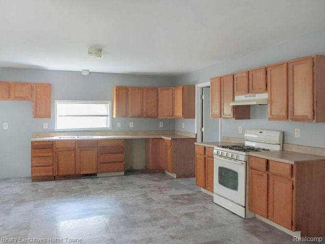 4595 Griswold Road, Kimball Township, MI 48074