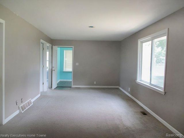 4595 Griswold Road, Kimball Township, MI 48074