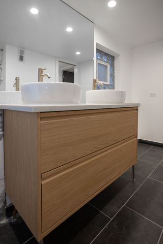 6614 W Belmont Avenue, Chicago, IL 60634