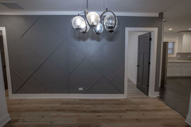 6614 W Belmont Avenue, Chicago, IL 60634