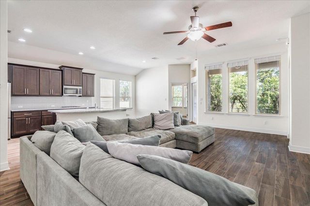 5009 Inks Clearing LN, Austin, TX 78738