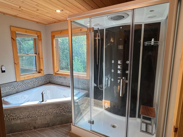 97 The Ninety Rd Road, Morrisonville, NY 12962