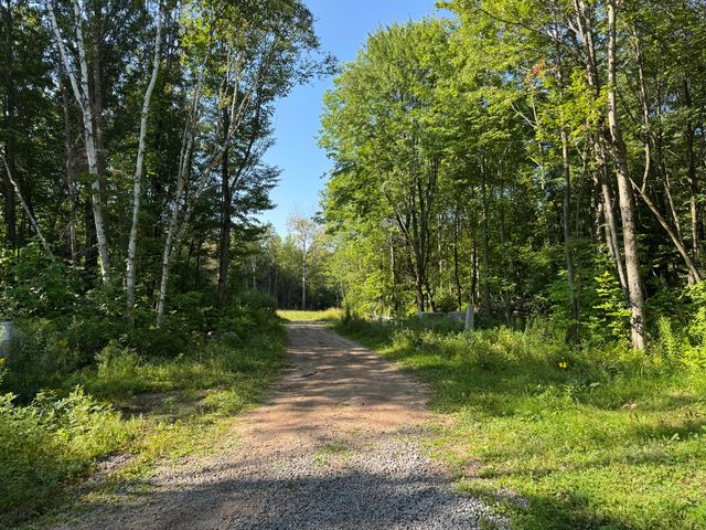 97 The Ninety Rd Road, Morrisonville, NY 12962