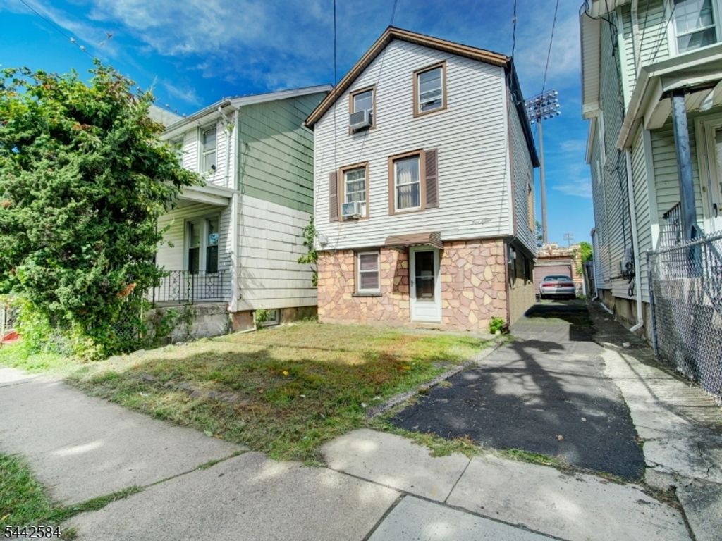 515 Monroe St, City Of Orange Twp., NJ 07050 — exterior