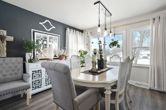 284 Castlewood Drive, Valparaiso, IN 46385