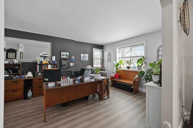 284 Castlewood Drive, Valparaiso, IN 46385