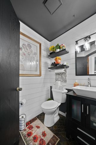 284 Castlewood Drive, Valparaiso, IN 46385