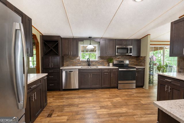 1 Pine Needle Drive, Martin, GA 30557