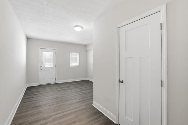 1501 Sand Hill Road, Irvine, KY 40336