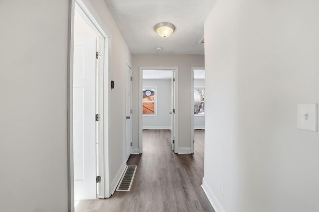 1501 Sand Hill Road, Irvine, KY 40336