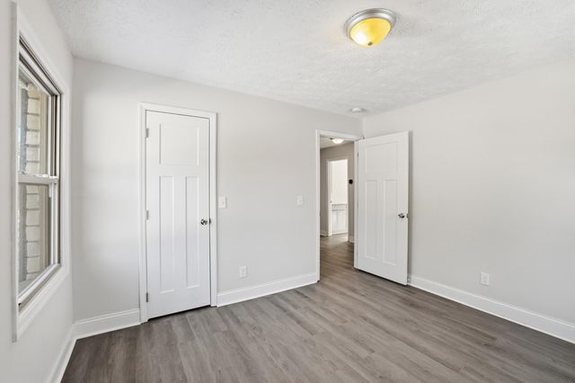 1501 Sand Hill Road, Irvine, KY 40336