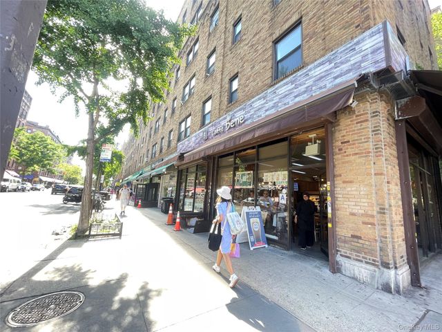 35-27 81ST 6E, Jackson Heights, NY 11372