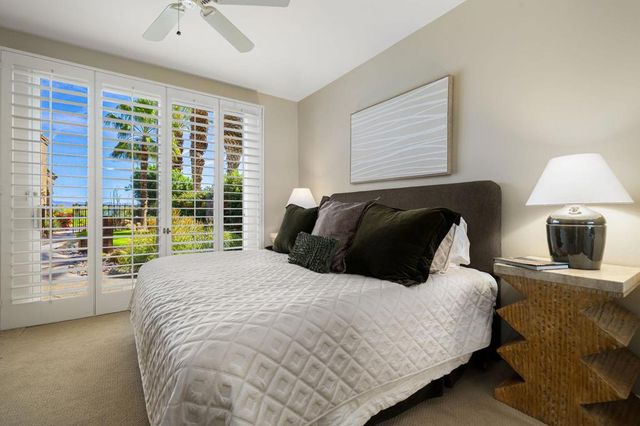 350 Bright Rock Drive, Palm Desert, CA 92211