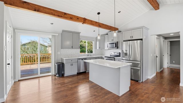 2132 108th Avenue SE, Lake Stevens, WA 98258