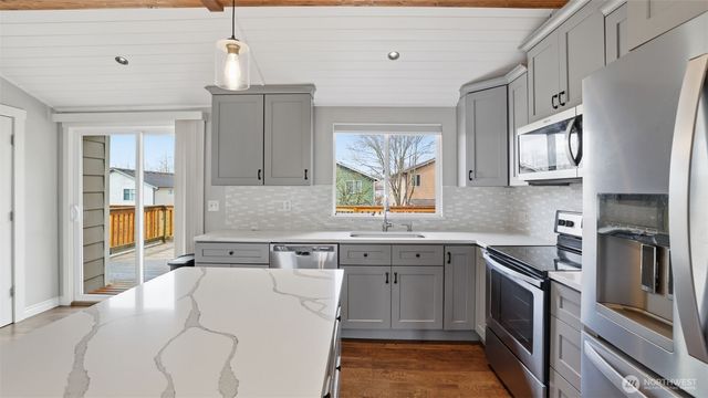 2132 108th Avenue SE, Lake Stevens, WA 98258