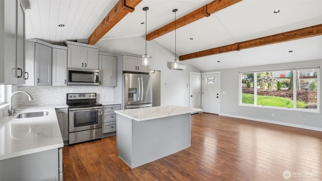 2132 108th Avenue SE, Lake Stevens, WA 98258