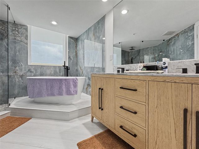 1755 E Hallandale Beach Blvd 2207E, Hallandale Beach, FL 33009