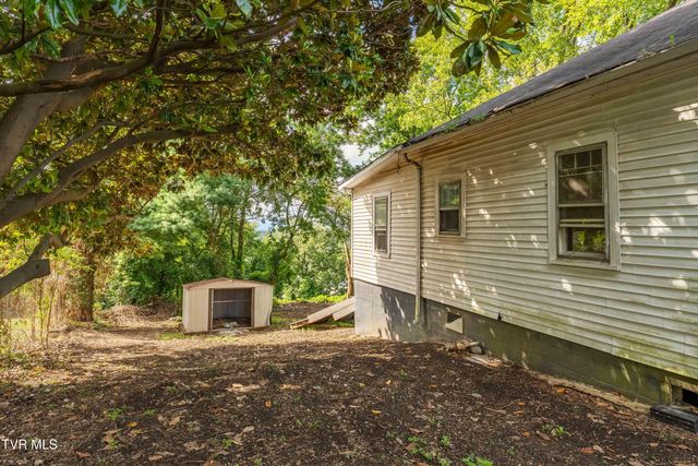 320 North Highland Avenue, Greeneville, TN 37745