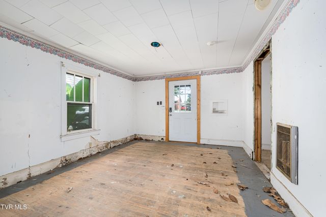 320 North Highland Avenue, Greeneville, TN 37745