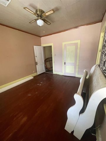 1929 NW 12th Street, Oklahoma City, OK 73106
