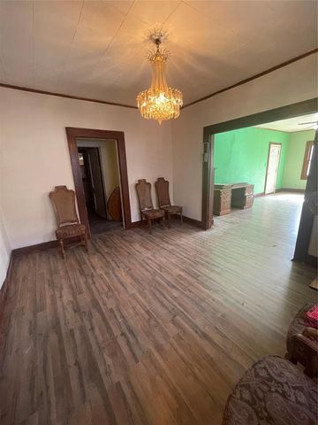 1929 NW 12th Street, Oklahoma City, OK 73106
