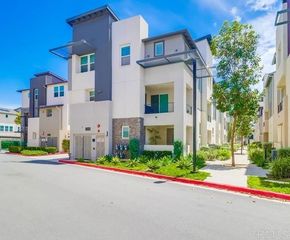 2140 Stellar Way 4, Chula Vista, CA 91915