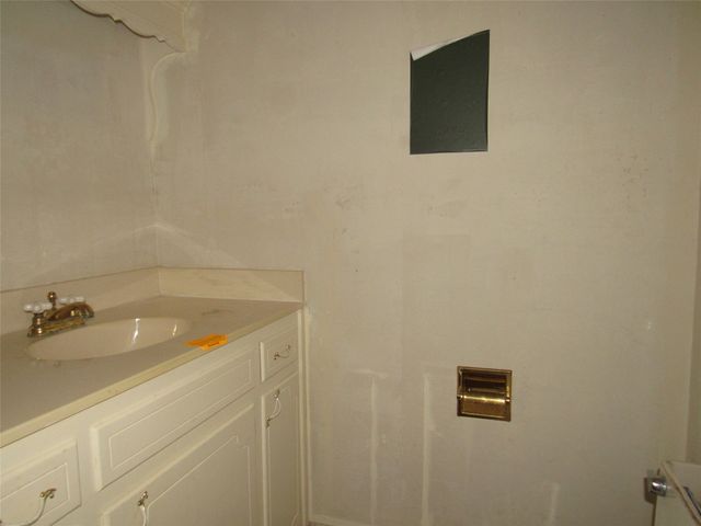 1026 Bob O Link Drive, Woodway, TX 76712