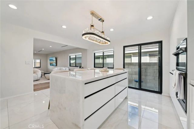 15937 Londelius Street, North Hills, CA 91343
