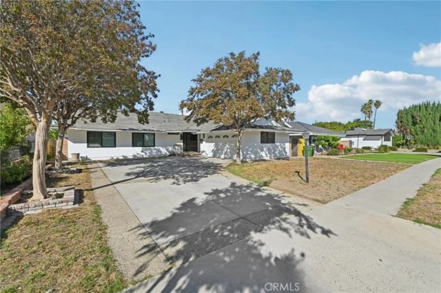 15937 Londelius Street, North Hills, CA 91343