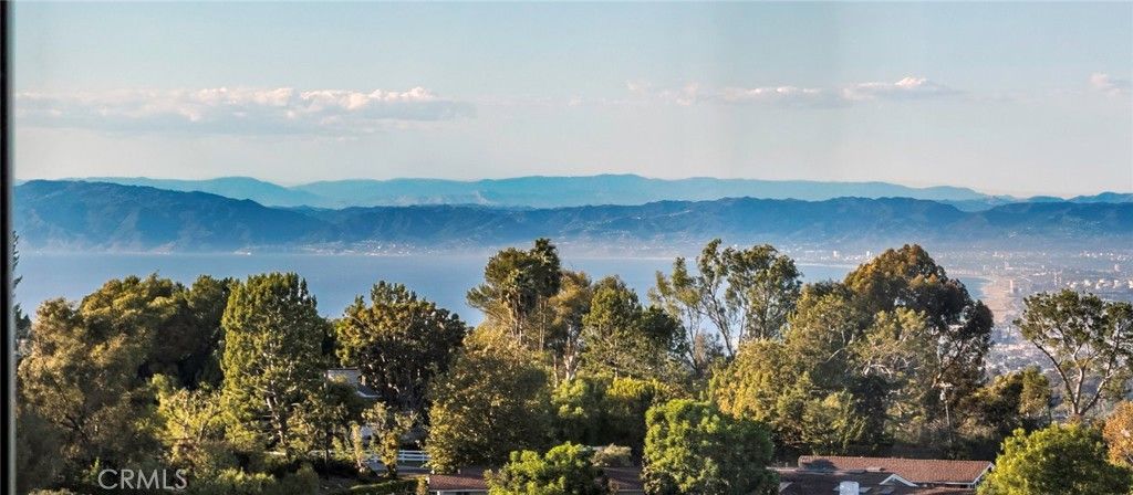 12 Georgeff Road, Rolling Hills, CA 90274 — photo 2