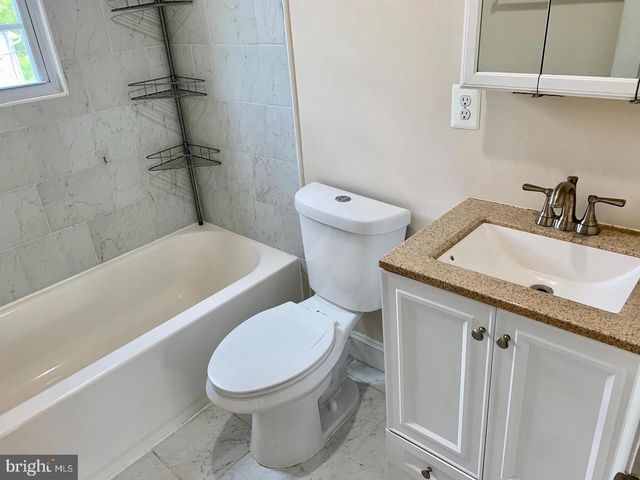 171 WESMOND DR, Alexandria, VA 22305