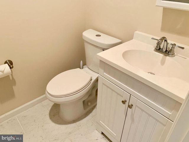 171 WESMOND DR, Alexandria, VA 22305