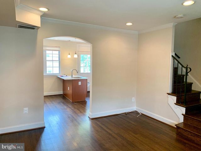 171 WESMOND DR, Alexandria, VA 22305