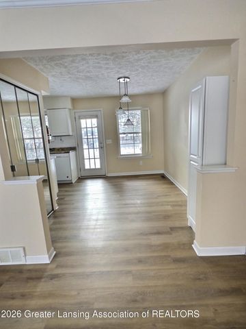 6317 Beechfield Drive 49, Lansing, MI 48911