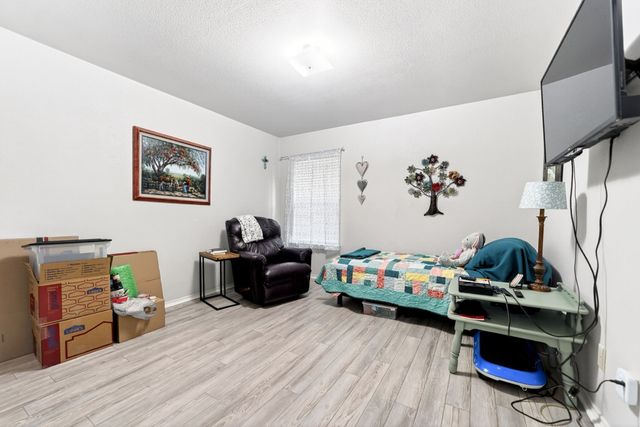 2011 Crosby Drive, Forney, TX 75126