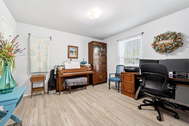 2011 Crosby Drive, Forney, TX 75126