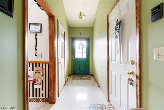 344 Myron Street, Hubbard, OH 44425