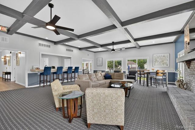 8127 Colony Drive 21, Grosse Ile, MI 48138