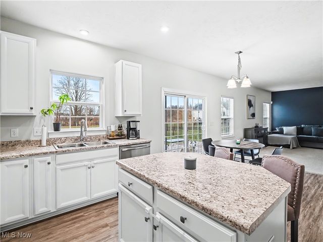 36312 Thornbury Street, North Ridgeville, OH 44039