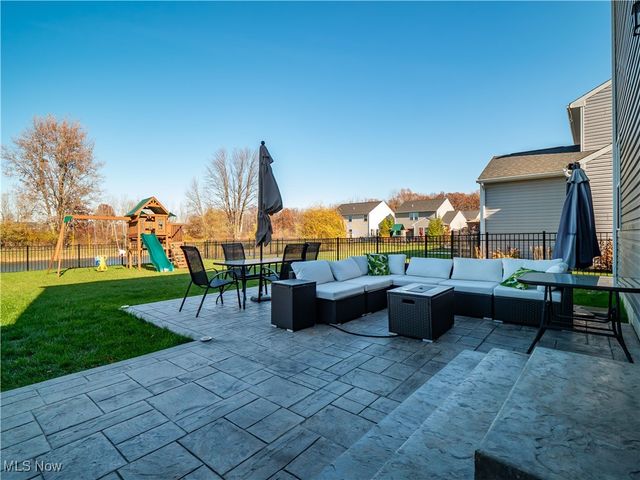 36312 Thornbury Street, North Ridgeville, OH 44039