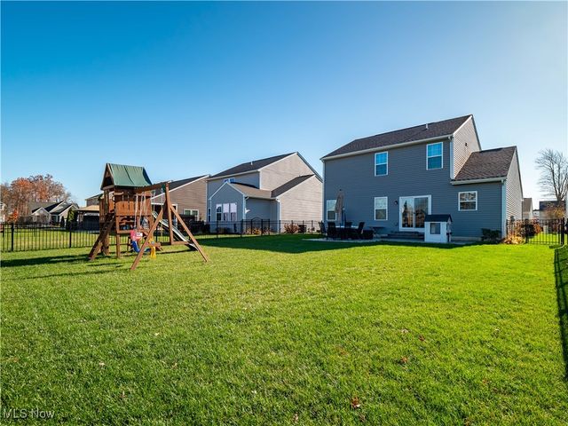 36312 Thornbury Street, North Ridgeville, OH 44039