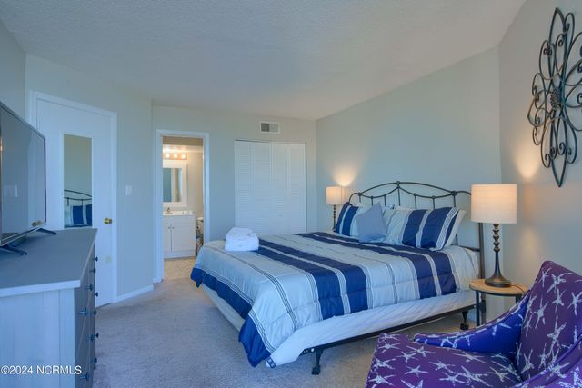 2000 New River Inlet Road 1305, North Topsail Beach, NC 28460