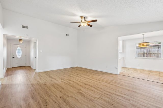 11311 Prairie Dog TRL, Austin, TX 78750