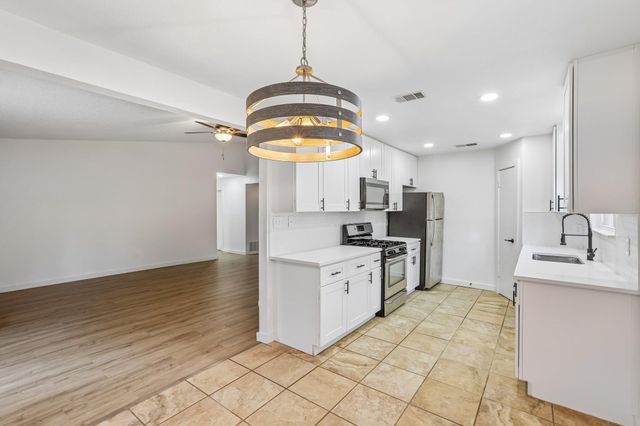 11311 Prairie Dog TRL, Austin, TX 78750