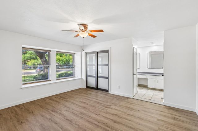 11311 Prairie Dog TRL, Austin, TX 78750